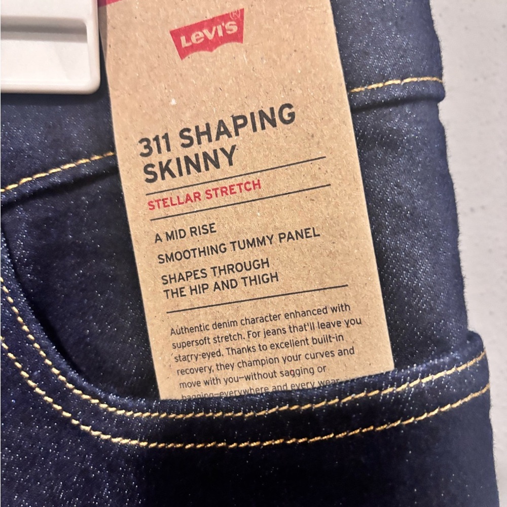 NWT Levi’s 311 Shaping Skinny Jeans 29x30 Medium Wash Tummy Slimming - Picture 2 of 9